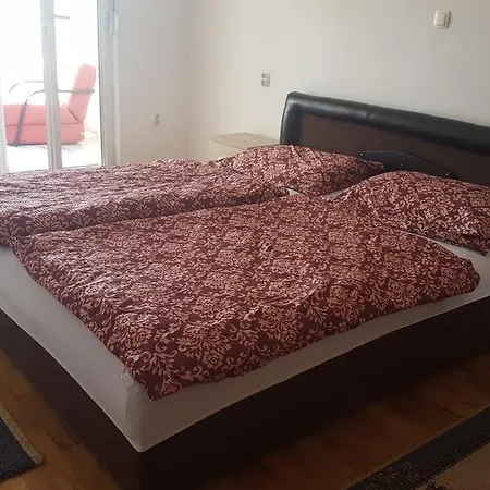 Merkur Apartman 아파트